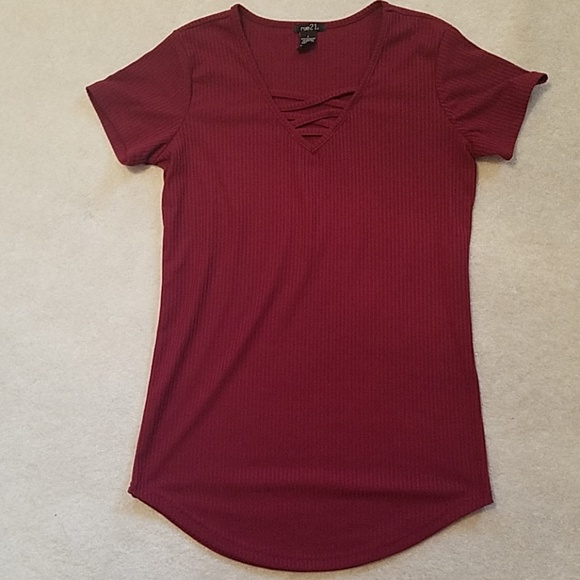 Rue 21 top - Picture 2 of 6